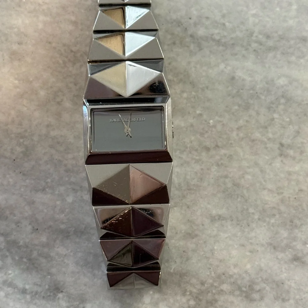 Karl Lagerfeld Silver Geometric Women's Watch - Picture 1 of 2